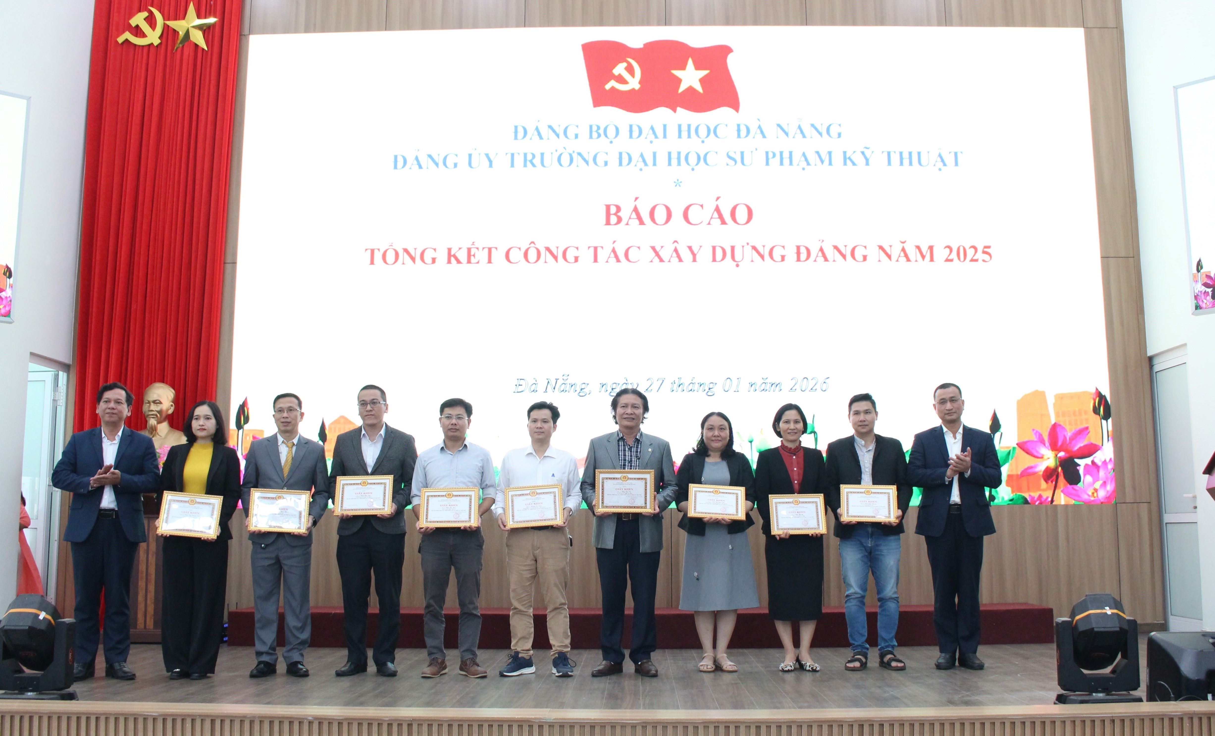 Đảng bộ Trường Đại học Sư phạm Kỹ thuật tổng kết công tác xây dựng Đảng năm 2025 và triển khai phương hướng, nhiệm vụ năm 2026